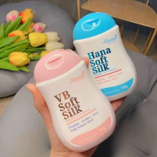 DUNG DỊCH VỆ SINH HANA YUKI XANH - HỒNG. Chai 150ml