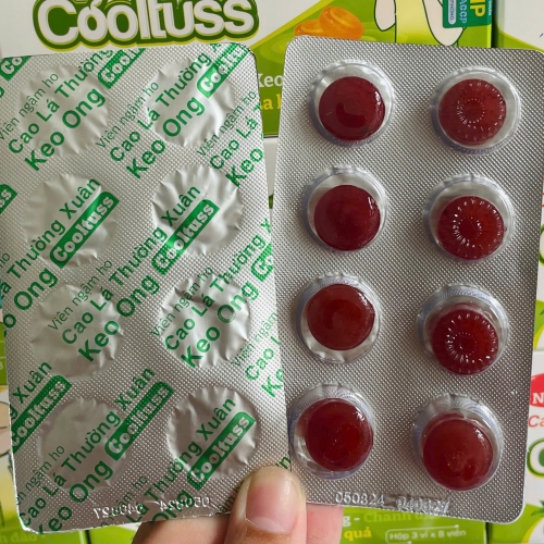 KẸO NGẬM GIẢM HO CAO LÁ THƯỜN XUÂN COOLTUSS - KEO ONG, LA HÁN QUẢ, HỘP 24 VIÊN. GIÚP GIẢM HO, GIẢM ĐAU HỌNG, VIÊM PHÉ QUẢN