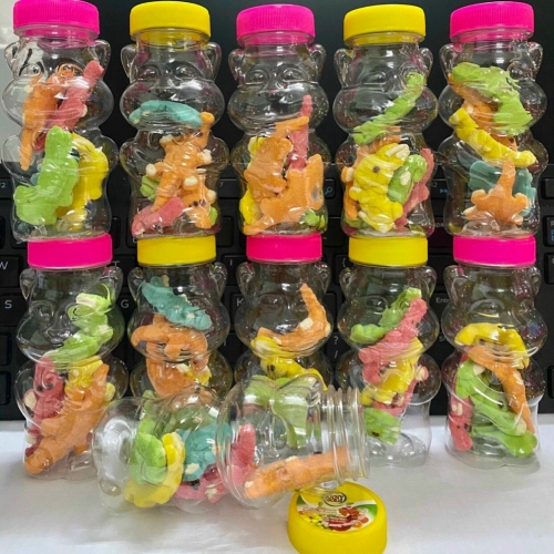 LỐC 10 HŨ KẸO DẺO CÁ SẤU HƯƠNG TRÁI CÂY. MỖI MÀU MỖI HƯƠNG KHÁC NHAU. CÓ ĐƯỜNG VÀ KHÔNG ĐƯỜNG