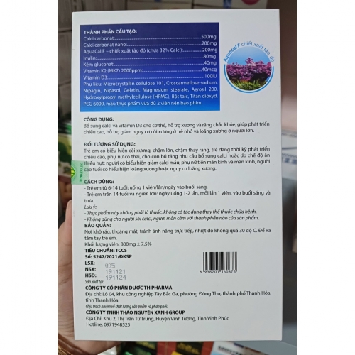 AQUAMIN CALCINANO MK7 TÁO ĐỎ HỘP GỖ. HỖ TRỢ XƯƠNG VÀ RẮNG CHẮC KHỎE, GIÚP PHÁT TRIỂN CHIỂU CAO, GIẢM NGUY CƠ CÒI XƯƠNG