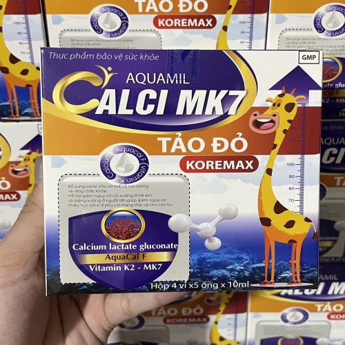 SIRO AQUAMIL CALCI MK7 TÁO ĐỎ, HỘP 20 ỐNG. GIÚP XƯƠNG VÀ RĂNG CHẮC KHOẺ, GIẢM CÒI XƯƠNG Ở TRẺ VÀ THIẾU HỤT CANXI Ở PHỤ NỮ CÓ THAI