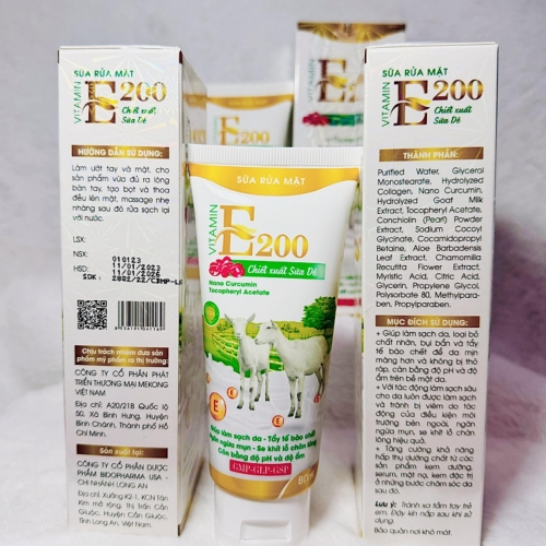 SỮA RỬA MẶT VITAMIN E200 CHIẾT XUẤT SỮA DÊ 5IN1. GIÚP SẠCH DA, TẨY TẾ BÀO CHẾT, NGĂN NGỪA MỤN,