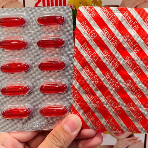 VIÊN UỐNG ĐẸP DA VITAMIN E ĐỎ 2000IU. GIÚP GIẢM LÃO HÓA DA, SẠM DA, NÁM DA,....HỘP 30 Viên